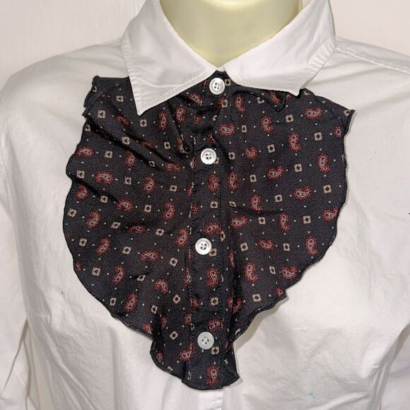 Vintage Black Paisley Polyester Ruffle Scarf That Buttons to Front of a Shirt - Picture 2 of 4